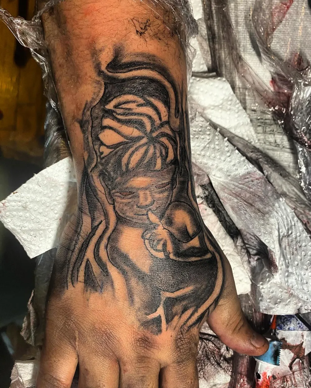 La Cubana ink — neck